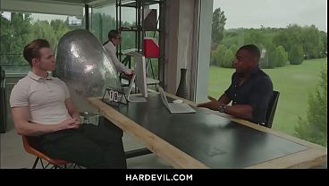 Nonton Secretarial Seduction: Safira's Bold Threesome With Two Clients Unleashes Wild Pleasure And Double Penetration In An Office Fantasy Experience thumbnail