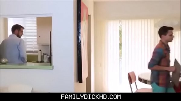 Play MP4 - Enteado fudendo o padrasto