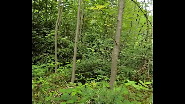 Naked wanking in the cruising woods