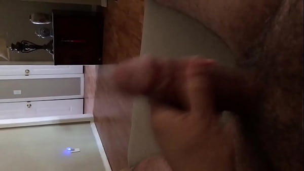 B6325443-2B05-43F5-95F7-098E0423B13E.MOV