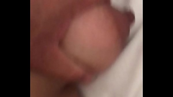 Play MP4 - Las grandes tetas de mi mujer