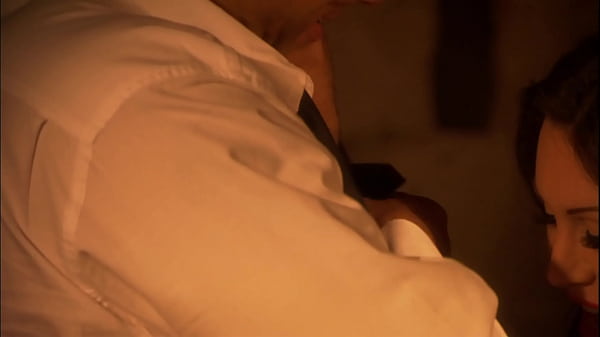 Play MP4 - Old fashioned stepmom with plenty of experience - Rayveness