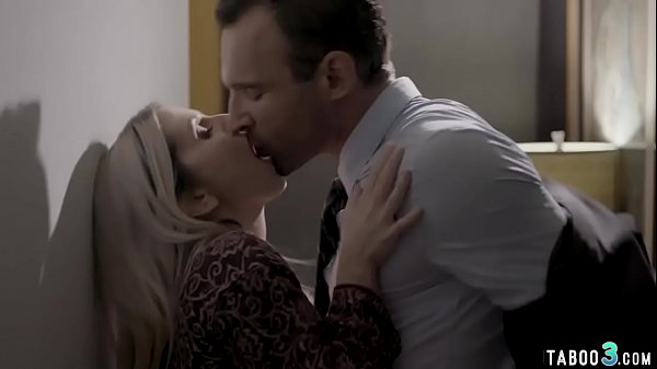 Cheater housewife fucked roughly by her lover