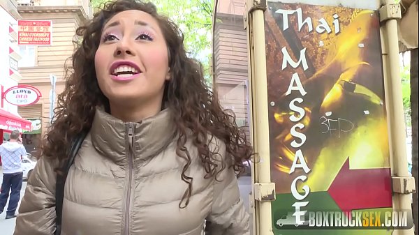 Play MP4 - Melody Petite&rsquo;s fucking in a loose truck