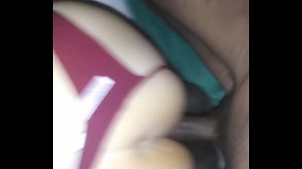 Play MP4 - Wife takes bbc creampie