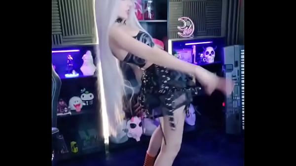 On a positive note i got the fiber installed yesterday my pc is alllmost all set up i'm unpacking all of my cam st 