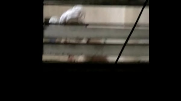 E244DFC8-E709-4487-8635-93F7A1F07E49.MOV 