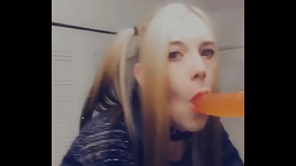 Sexy Shemales Likes Sucking Cock In Her Hot Outfits thumbnail