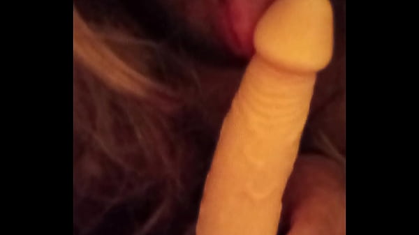 Shirley muere por pinga 