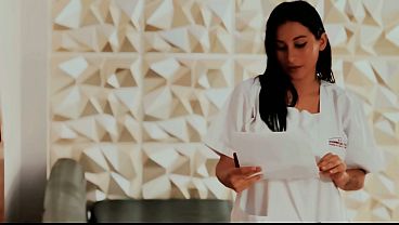 Lo Que No Viste En El Set: Jennifer Play Y Kitty Dj Exhibicionistas L&eacute;sbicas Se Comen Los Co&ntilde;os Duro Detr&aacute;s De C&aacute;maras &ndash; Orgasmos Reales thumbnail