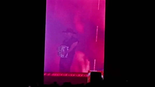 Peso pluma_junto a_Natanael_Cano tienen una_venida_grupal hacia Nicky Nicol_buscar