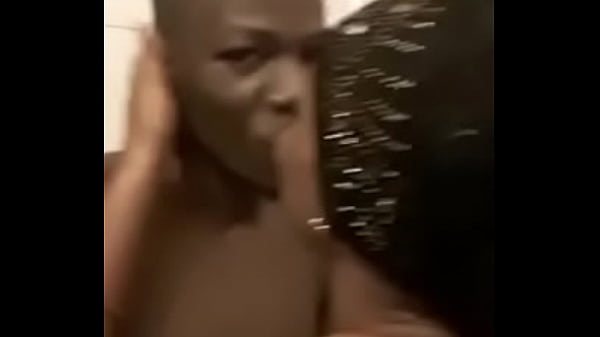 Play MP4 - ugly man fucks pretty black gf in shower
