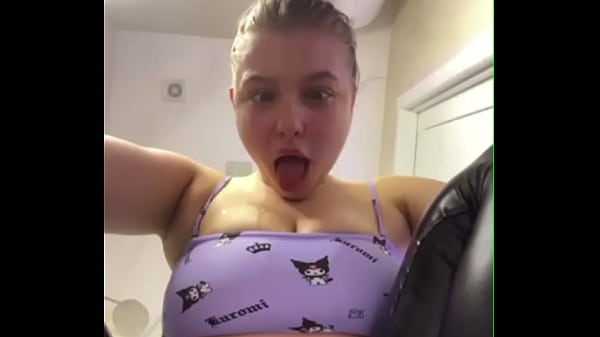 Pinkpussy in leather fingering close up