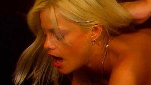 Metro - Voluptuous 03 - scene 2 - extract 2 