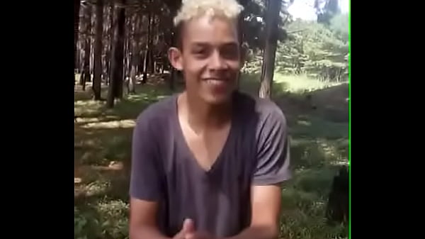 Novinho de cueca na br 