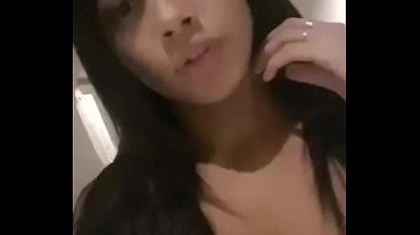 Nonton Un Bomboncito Hecho A La Medida thumbnail