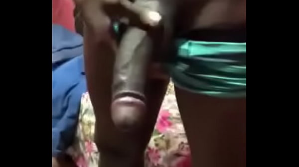 Play MP4 - Punheta com gozada do pau grande gostoso do neg&atilde;o carioca