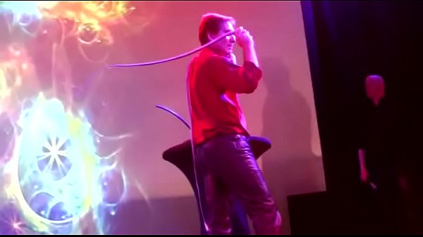 le loup blanc créateur sm salon de_l erotisme Rennes la robe