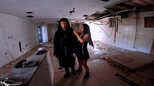 Nonton Como S&atilde;o Gravadas As Cenas Mais Chocantes De Halloween thumbnail