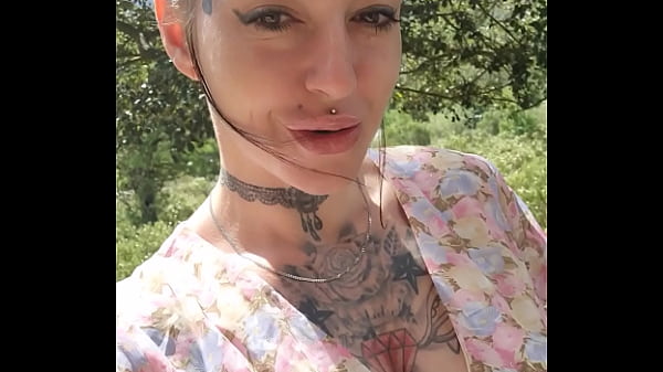 Nonton Une Grande Nouvelle Pour Vous Mes Fans Avec Qui D Apr&egrave;s Vous Dimanche Je ... thumbnail