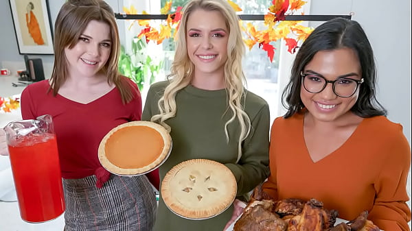 Blonde_Teen andHer Friends Go_After BBC at Thanksgiving Dinner
