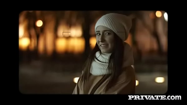 Redhead Teen Molly_O Quinn_Enjoys Anal Sex