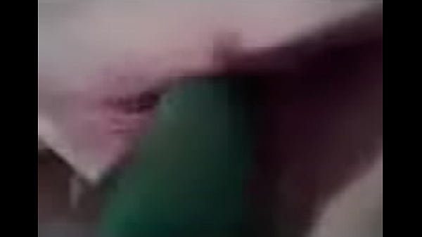 b. mama masturbation sent over phone 