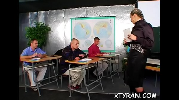 Hot chick fastened up and gagged