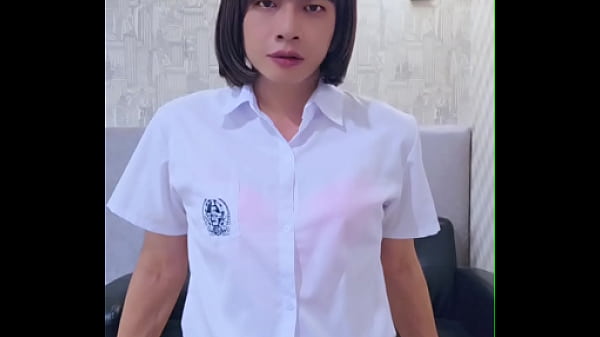 Play MP4 - Shemale Ting xuan plays an office lady and masturbates