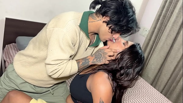 Play MP4 - The girl took her boyfriend to the hotel&period;