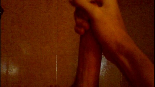 Play MP4 - Yo masturbandome