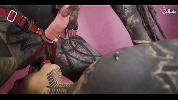 Nonton Tattooed Alt Girls Having Wild Lesbo Fun With Strap On thumbnail