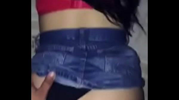 Esposa novinha dando a buceta pra mim eu tento ser corno mais ta dif&iacute;cil ela aceitar