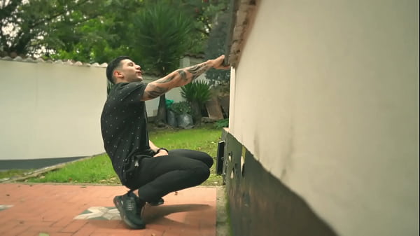 Nonton Blowjob Que Termina Siendo Solo Un Sue&ntilde;o thumbnail