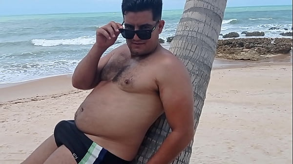 Sol, Praia e Mar e o calor aumentou que o tes&atilde;o subiu. 