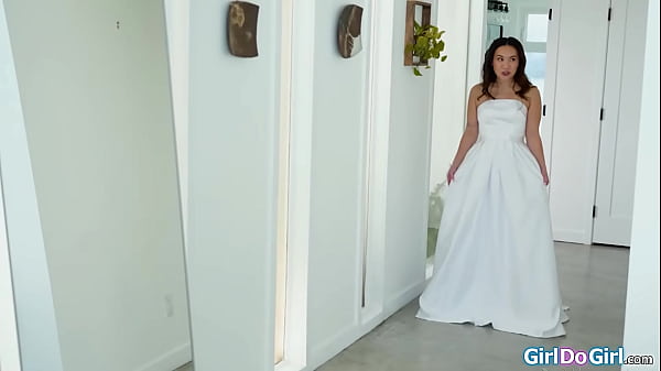 Maybejust 1_last lick from my stepmom beforeI get married