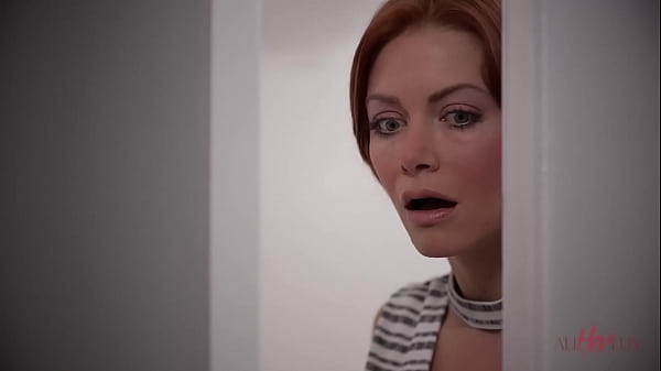 Play MP4 - AllHerLuv - Girl Fight Pt&period; 1 - Teaser