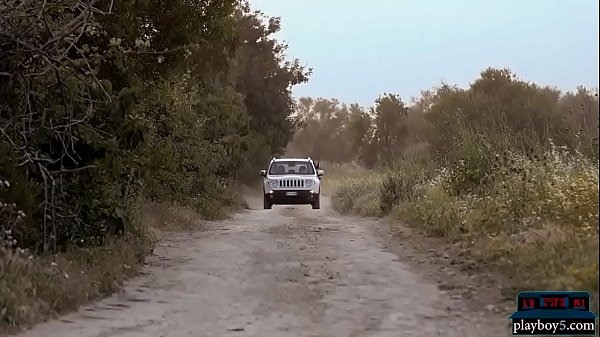 Sexy MILF models are lesbian girlfriends who like toplay