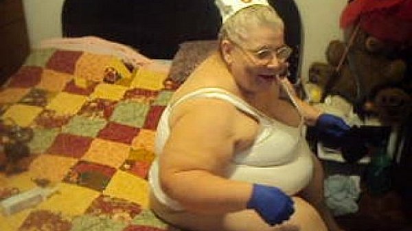 new pics vids 125 193.AVI 