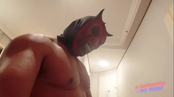 O diabo me visitou e eu sentei no pau dele, Satan&aacute;s fode bem  - TransBrazil 