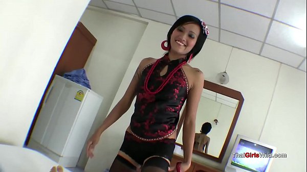 Superb blowjob by_a sexy Thai hooker