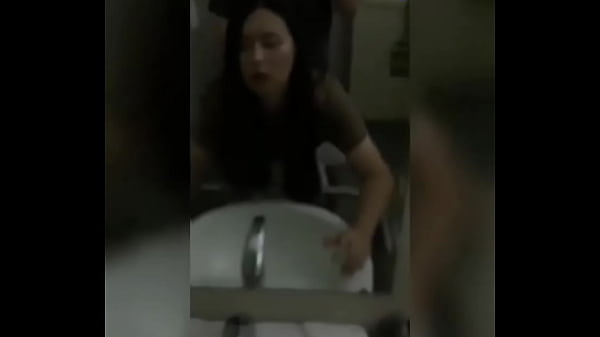 今天去哪都在說新年快樂好啦我是很快樂 