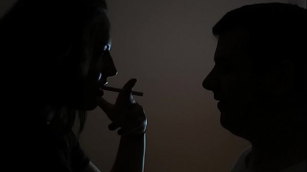 Nonton Serious Smoking Skills thumbnail