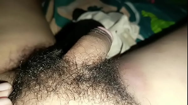 Bokep indo Viral Ibu mertua suka ngentot sama brondong nakal 