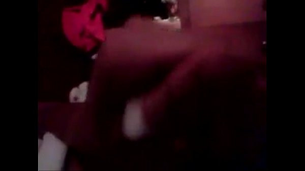 Mi Primo se Maasturba en el cuarto de sus padres