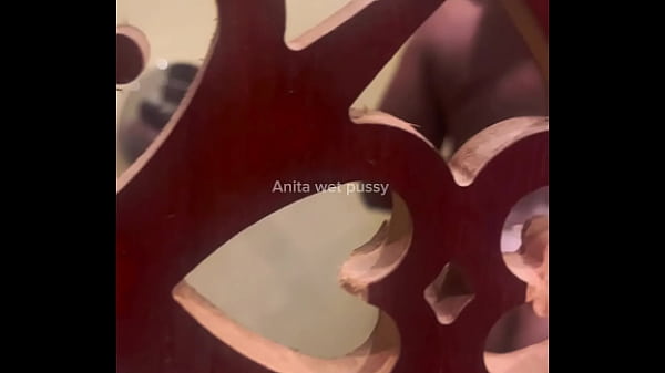 Additive soffia interviewed anita wet pussy on what&rsquo;s in her bag 