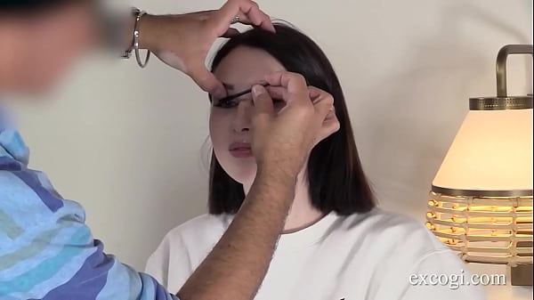 Play MP4 - Dream Girl Malory Malibu Gets Her Sweet Pussy Eaten For The 1st Time&excl;