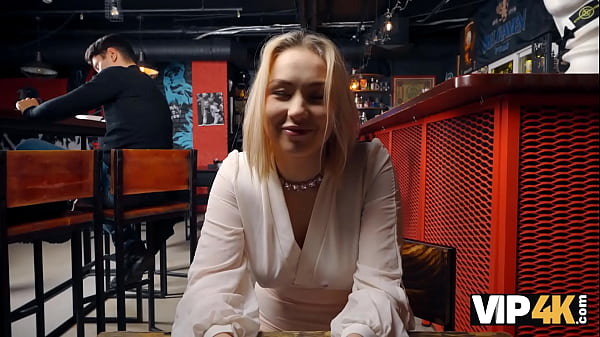 Play MP4 - VIP4K&period; I'm brave enough to fuck a stranger in the bar