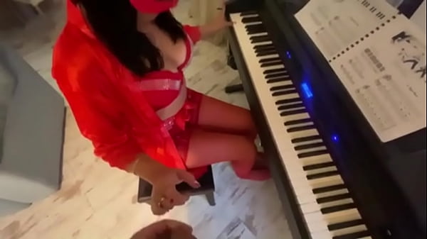 Nonton Milfycalla- Hot Latina Slut Love To Be Fucked By Fat Guys 43 thumbnail