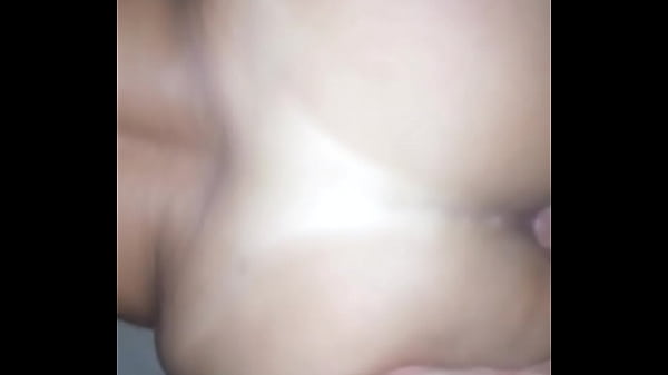 Comendo ocuzinhoda minha mãe